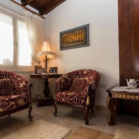 Samareitidos Light Cottage Anaphotia Ngoại thất bức ảnh