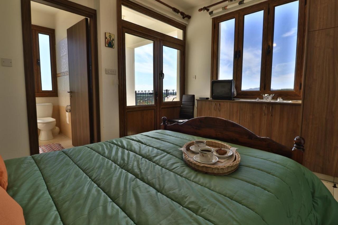 Samareitidos Light Cottage Anaphotia Ngoại thất bức ảnh