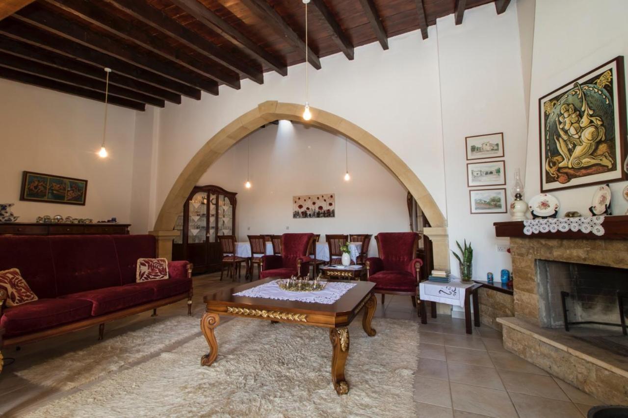 Samareitidos Light Cottage Anaphotia Ngoại thất bức ảnh