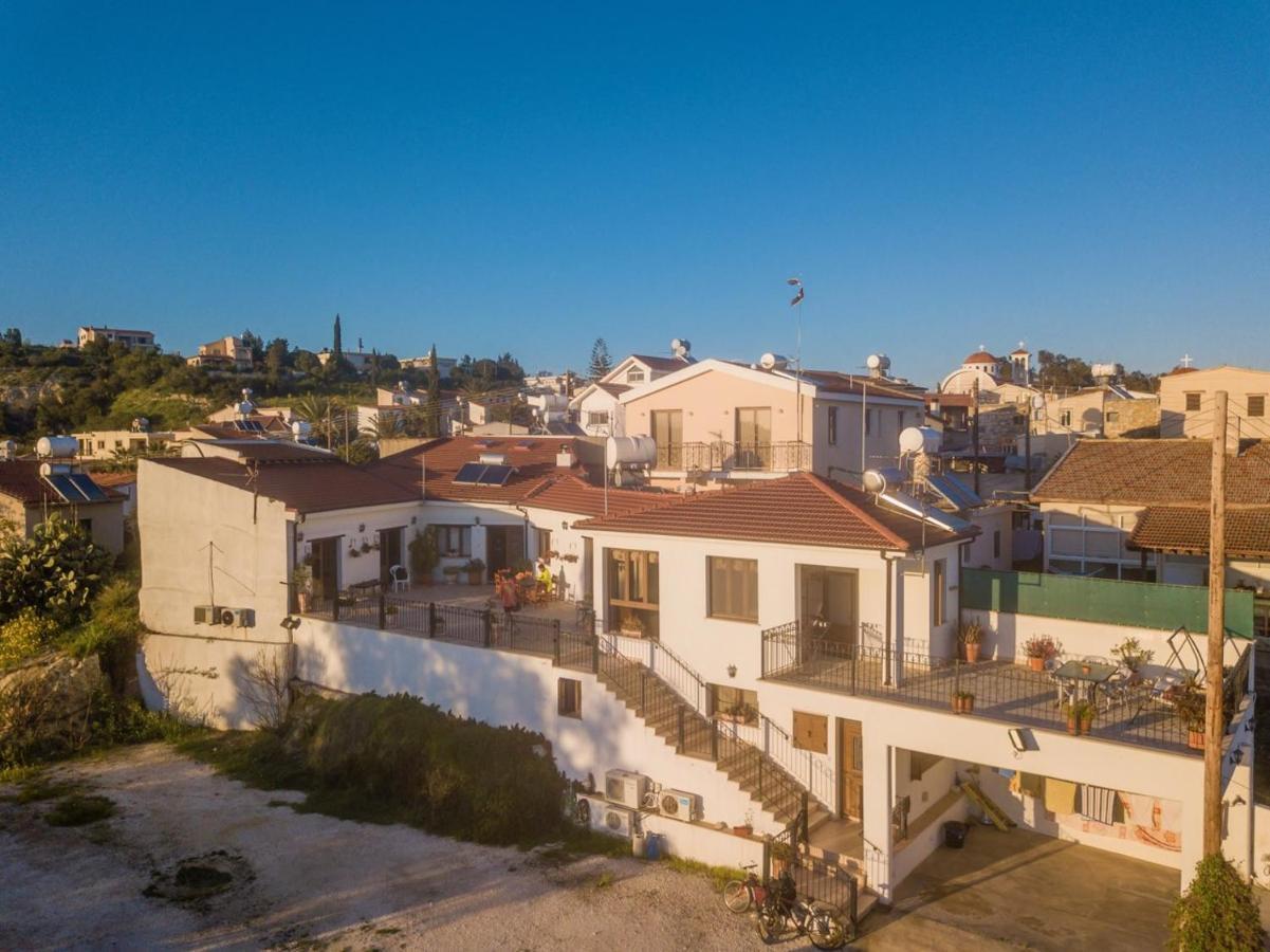 Samareitidos Light Cottage Anaphotia Ngoại thất bức ảnh